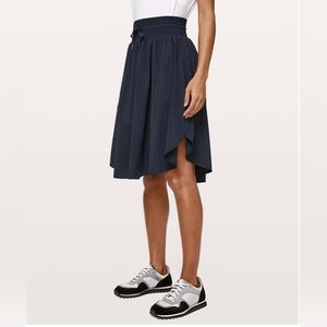 Lululemon “The everyday skirt” Size 8